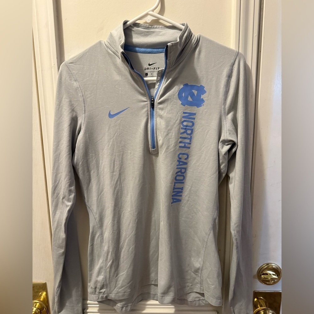 Nike Dr-Fit UNC Tarheels 1/4 Zip Shirt